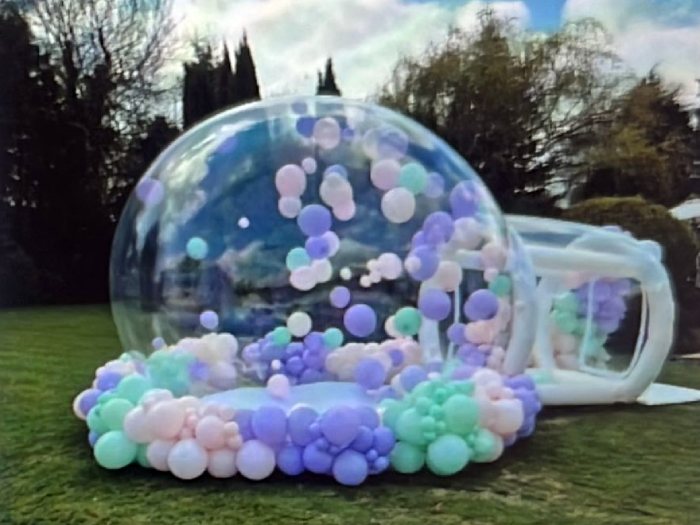 BUBBLE BALLOONS HOUSE 6x3 m (Price to consult)